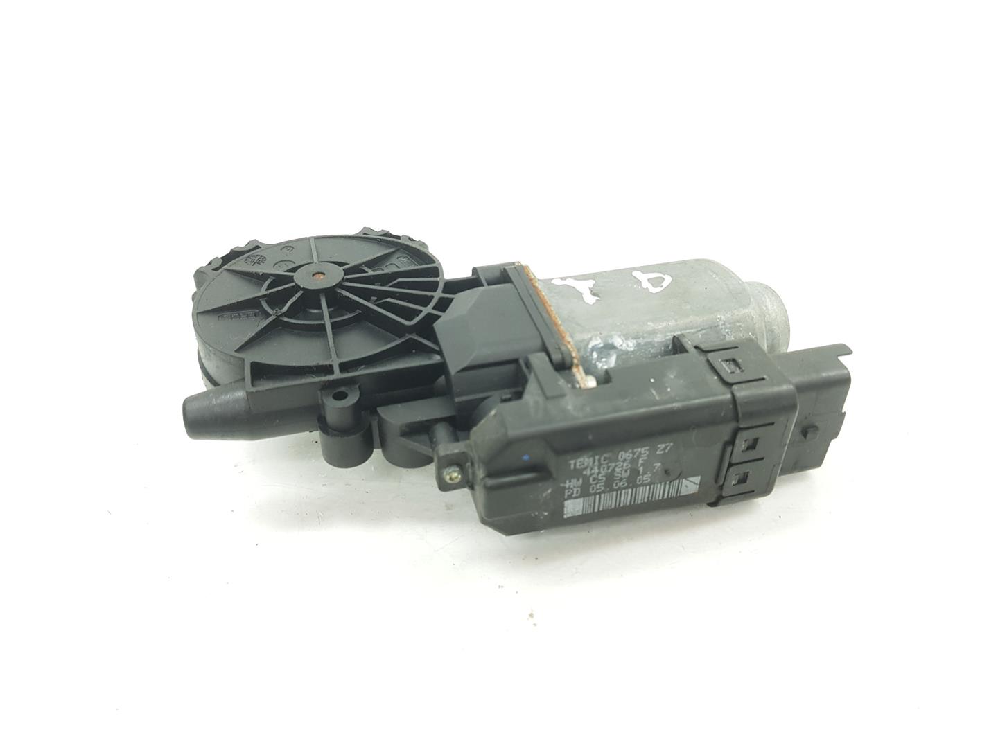 RENAULT Megane 2 generation (2002-2012) Rear Right Door Window Control Motor 8201010921, 8201010921 24227696