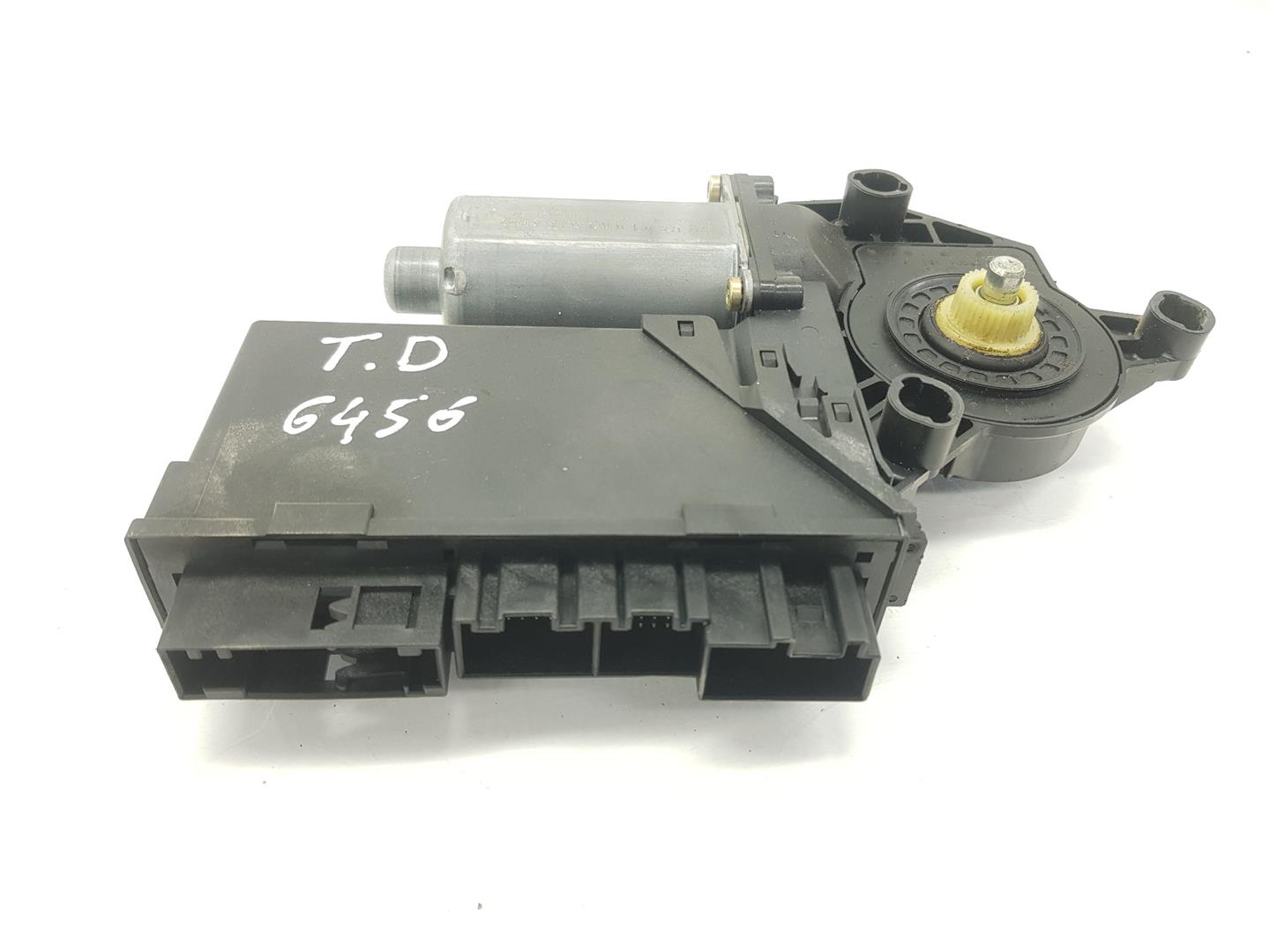 AUDI A4 B6/8E (2000-2005) Кнопка стеклоподъемника задней правой двери 8E0959802A,8E0959802E 21608119