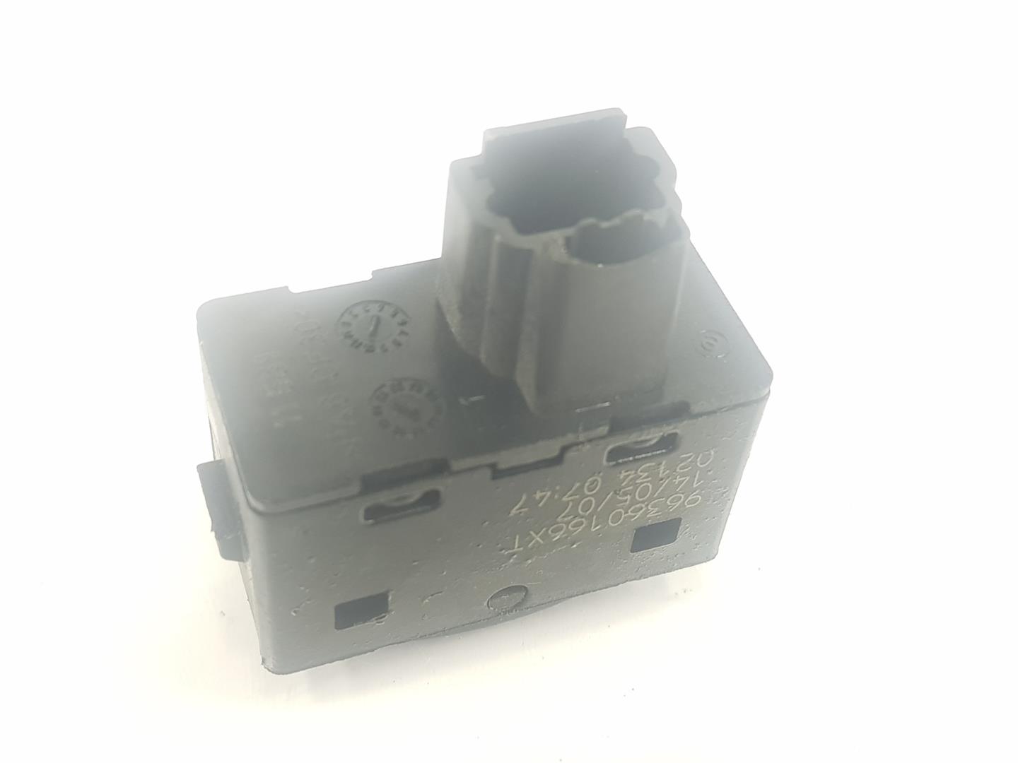 PEUGEOT 307 1 generation (2001-2008) Rear Right Door Window Control Switch 6554E8,6554E8 22734245