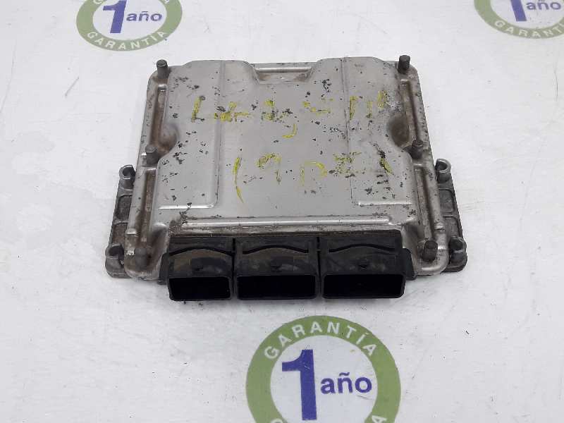 RENAULT Laguna 2 generation (2001-2007) Motora vadības bloks 8200153946, 8200095416, 2222DL 19670668