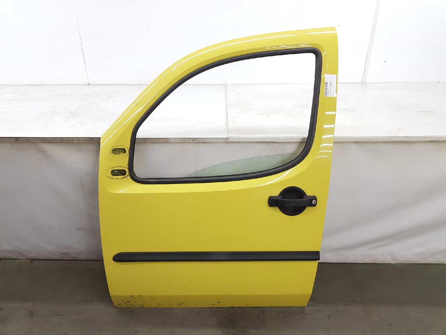 FIAT Doblo 1 generation (2001-2017) Priekinės kairės durys 51847706, 51847706 19644492