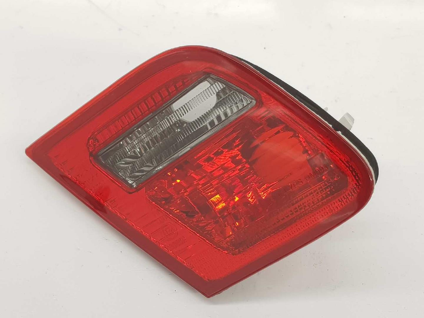 BMW 3 Series E46 (1997-2006) Left Side Tailgate Taillight 63218364727, 63218364727 19913808