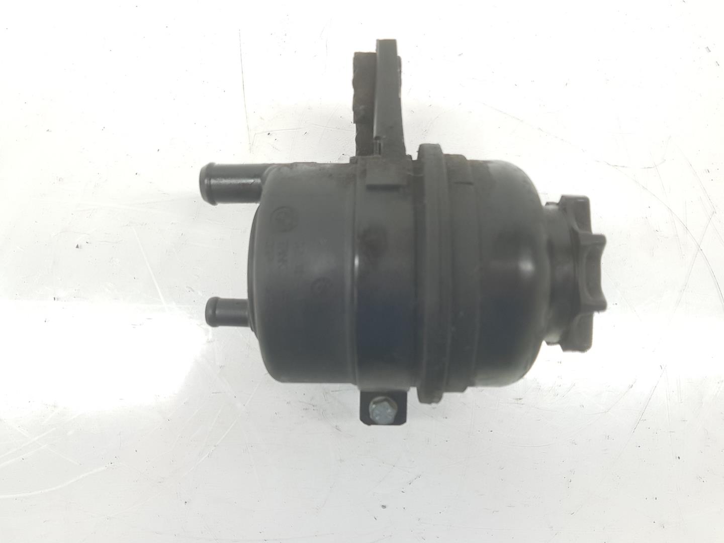 BMW 1 Series E81/E82/E87/E88 (2004-2013) Power Steering Pump Tank 32411097164, 1097164 19938161