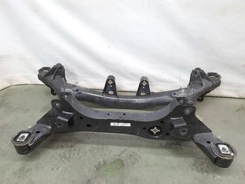 BMW 4 Series F32/F33/F36 (2013-2020) Traversa spate 33316792506, 33316792506 19921641