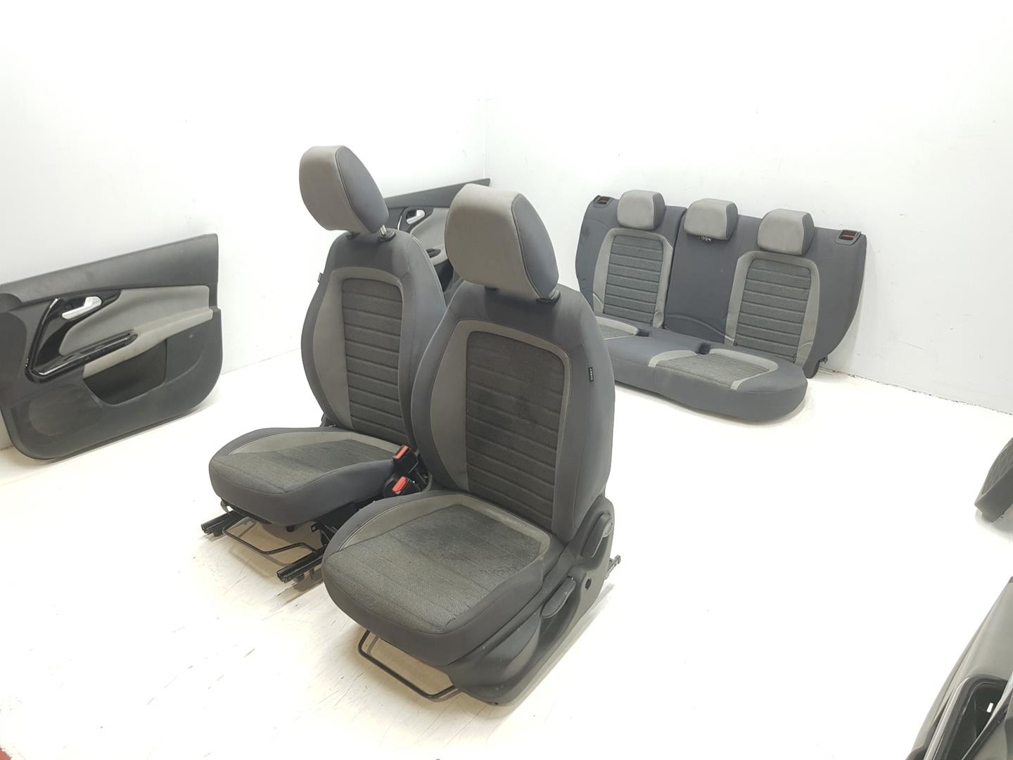 FIAT Tipo 2 generation (2015-2024) Seats JUEGODEASIENTOS,ASIENTOSENTELA,MANUALESYCONPANELES 19933508