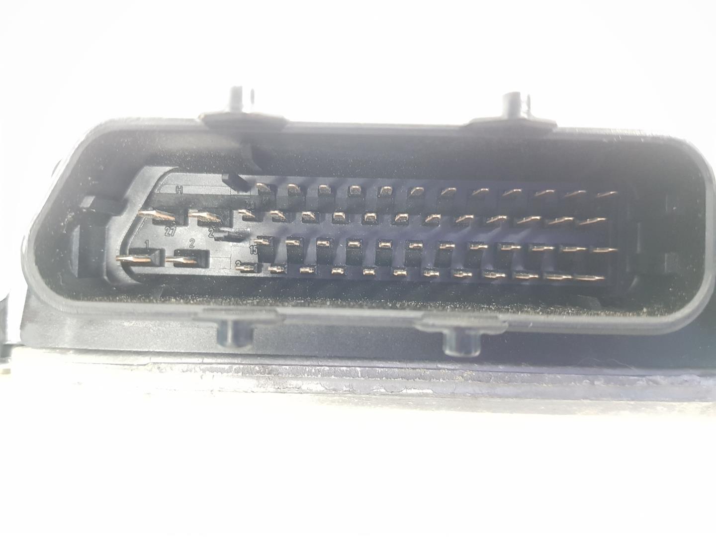 VOLKSWAGEN Passat B5 (1996-2005) Engine Control Unit ECU 038906018P,0281001720,2222DL 19770375