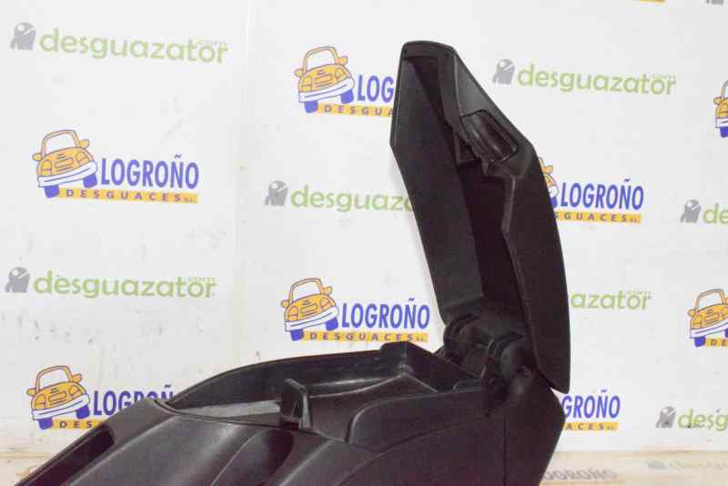 SEAT Altea 1 generation (2004-2013) Armrest 5P0864251,NEGRO 26365247