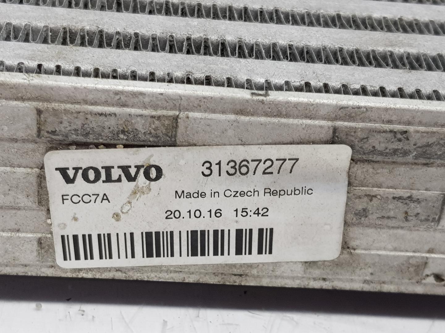 VOLVO V40 2 generation (2012-2020) Interkūlerio radiatorius 31367277, 31367277 23374062