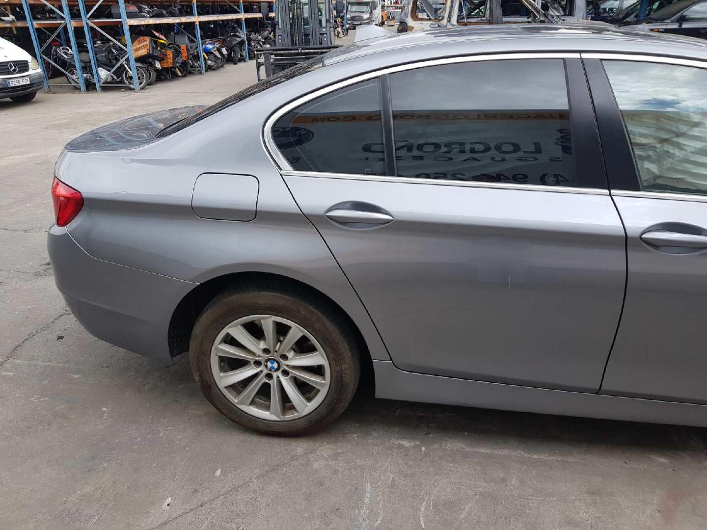 BMW 5 Series F10/F11 (2009-2017) Priekinių dešinių durų stiklo pakelėjo varikliukas 51337248172, 51337248172 19677544