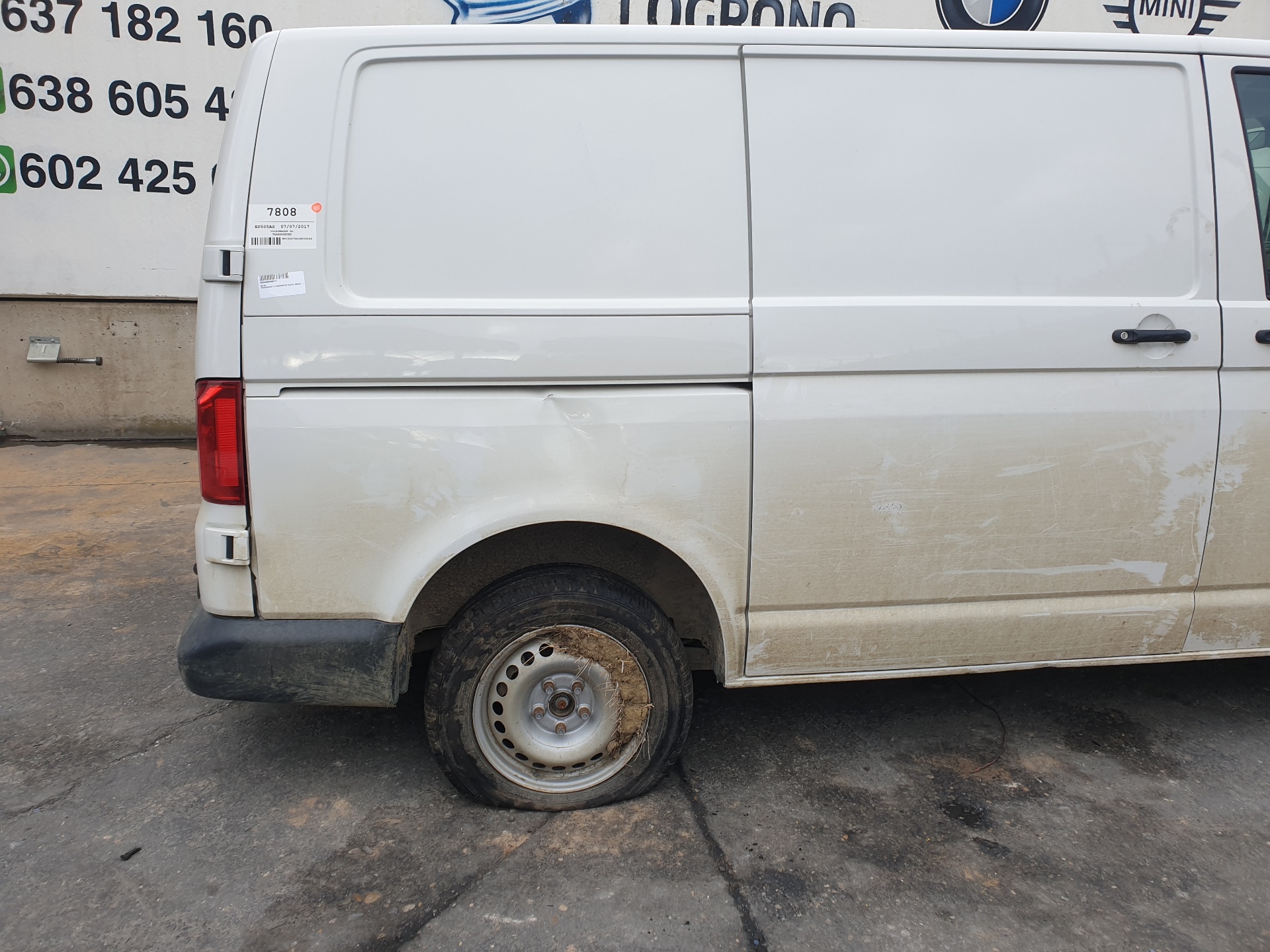 VOLKSWAGEN Transporter T6 (2015-2024) Передня права рука 7E0407152B,7E0407152B 27125851