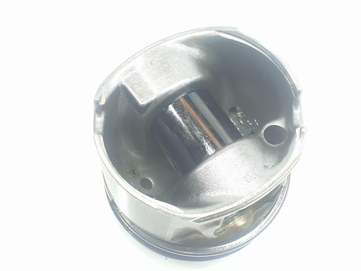 BMW X6 E71/E72 (2008-2012) Piston 7805329, 7805329, 1111AA 24700131