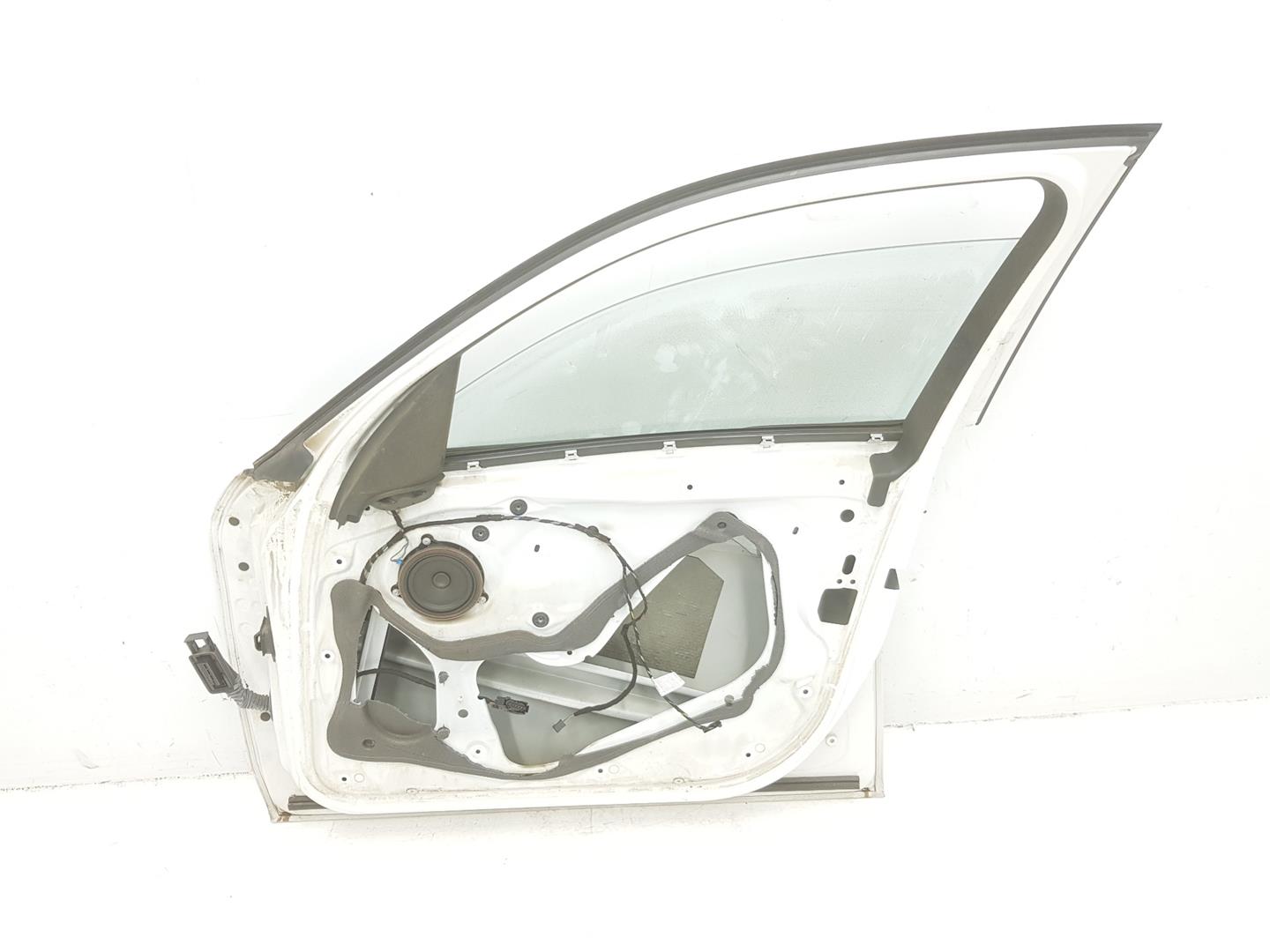 BMW 1 Series F20/F21 (2011-2020) Front Right Door 41009628760, 41009628760, COLORBLANCOALPIN300 23753561