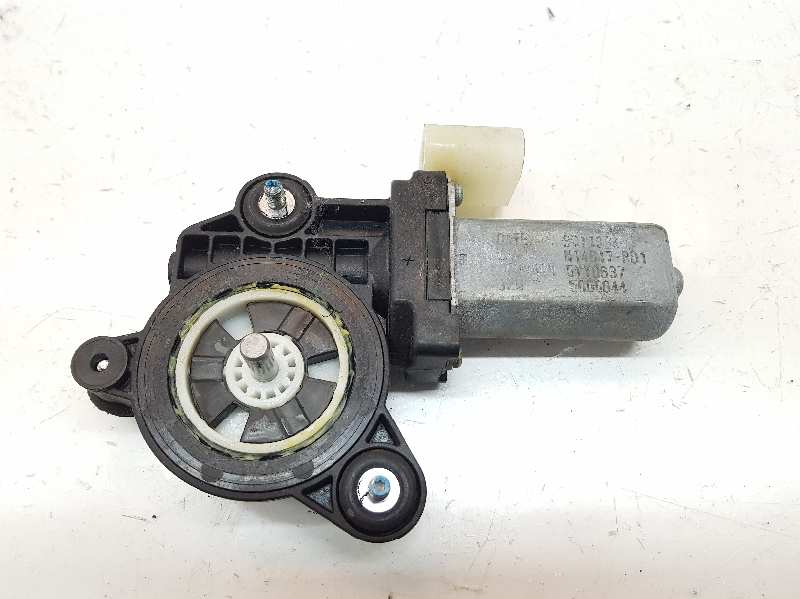 BMW 3 Series F30/F31 (2011-2020) Rear Right Door Window Control Motor 67627341564, 67627341564 19648100