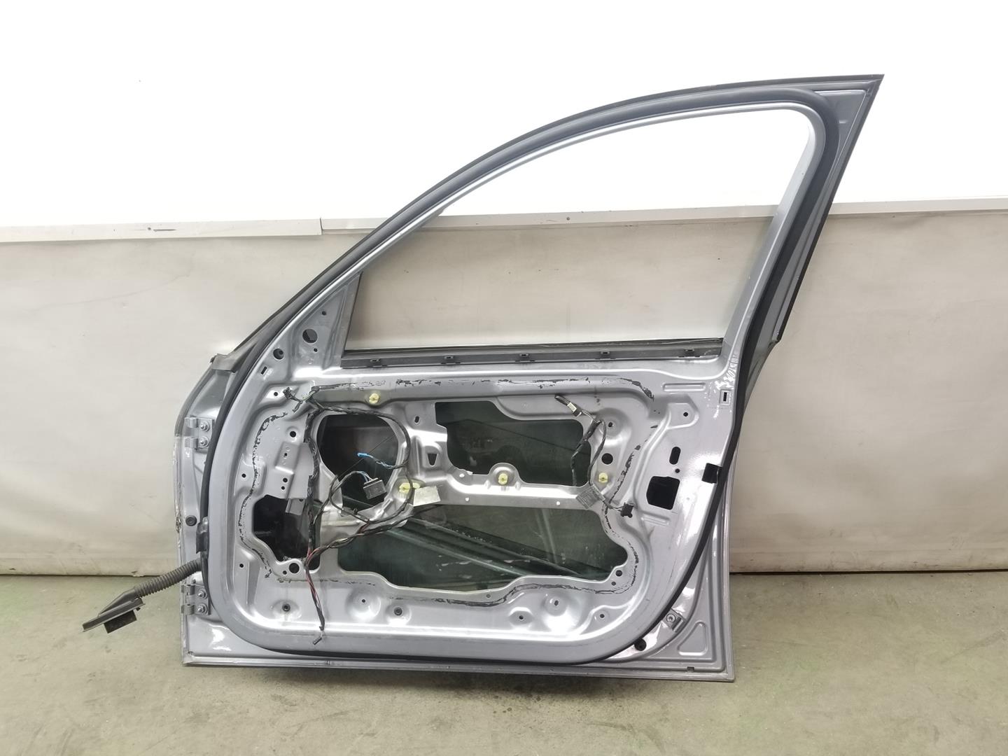 BMW 3 Series E90/E91/E92/E93 (2004-2013) Front Right Door 41007203644, 7203644, AZULCLARO896 19791627