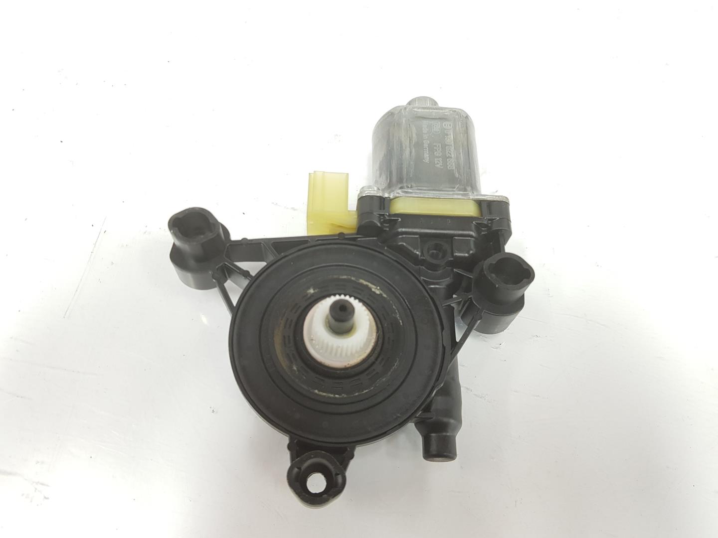 AUDI A4 B9/8W (2015-2024) Moteur de commande de vitre de porte arrière droite 8W0959812,8W0959812,2222DL 24190148