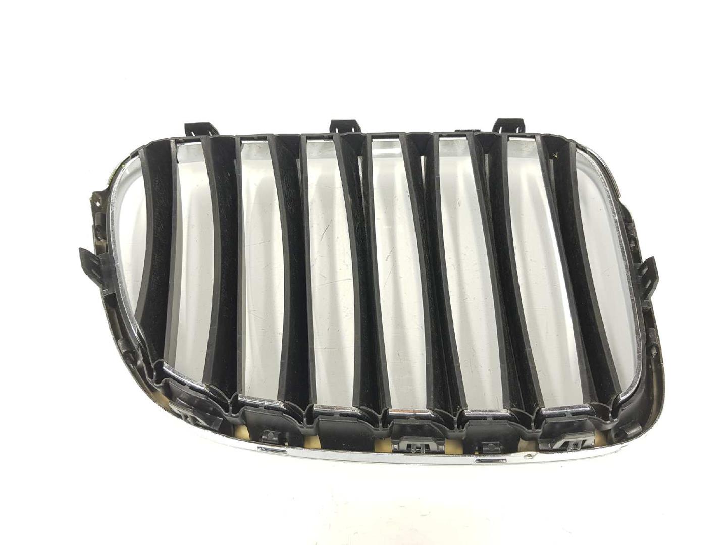 BMW X1 E84 (2009-2015) Front Left Grill 51112993305 19723064