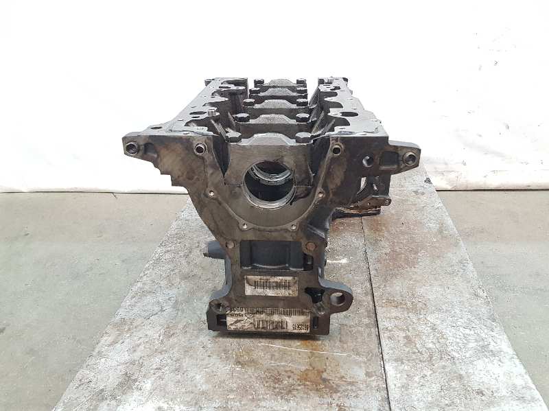 RENAULT 3 Series E46 (1997-2006) Engine Block 204D4 19686408