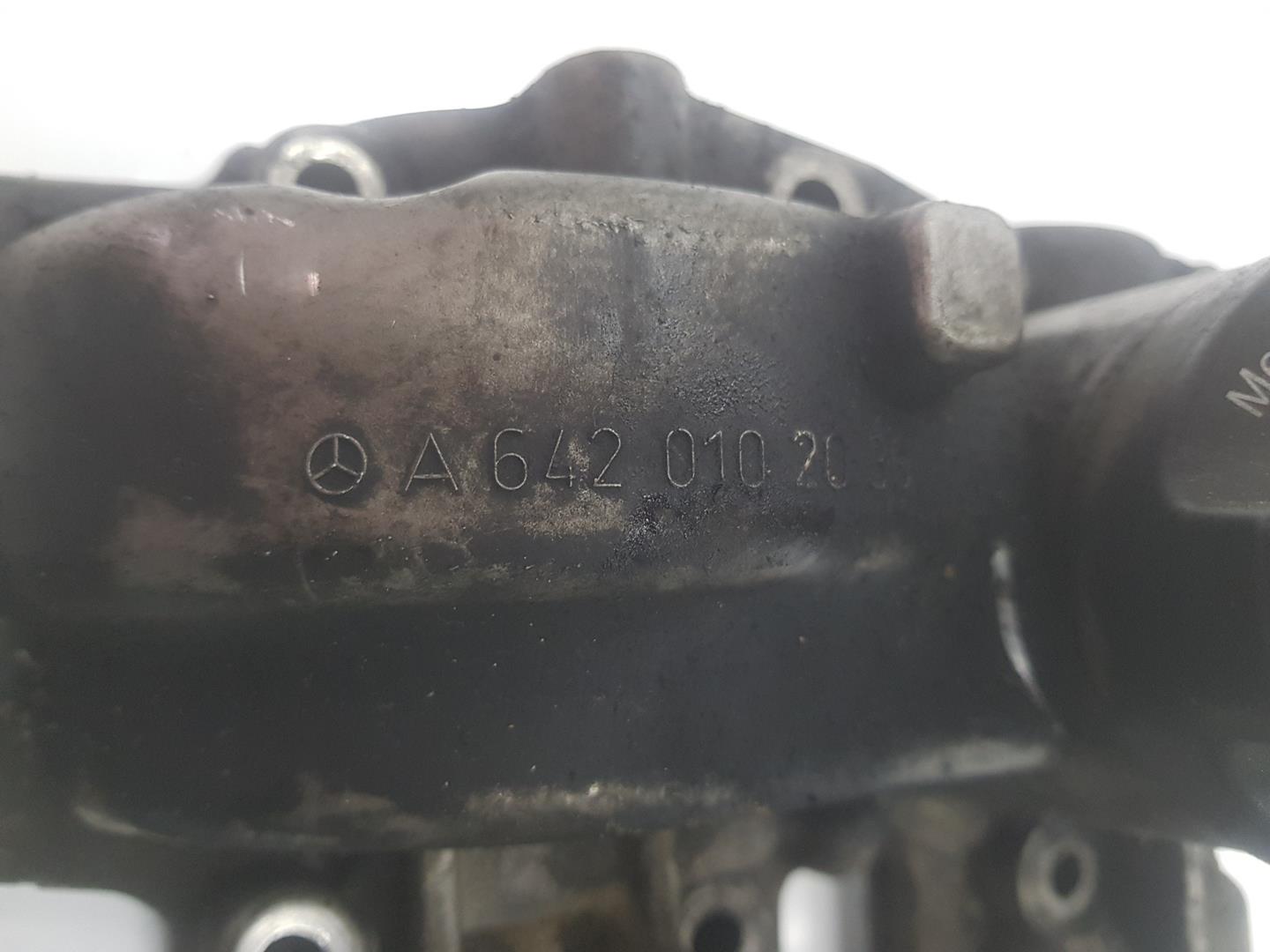 MERCEDES-BENZ GLE W166 (2015-2018) Valve Cover A642010203, A6420104406, 1111AA 23953874