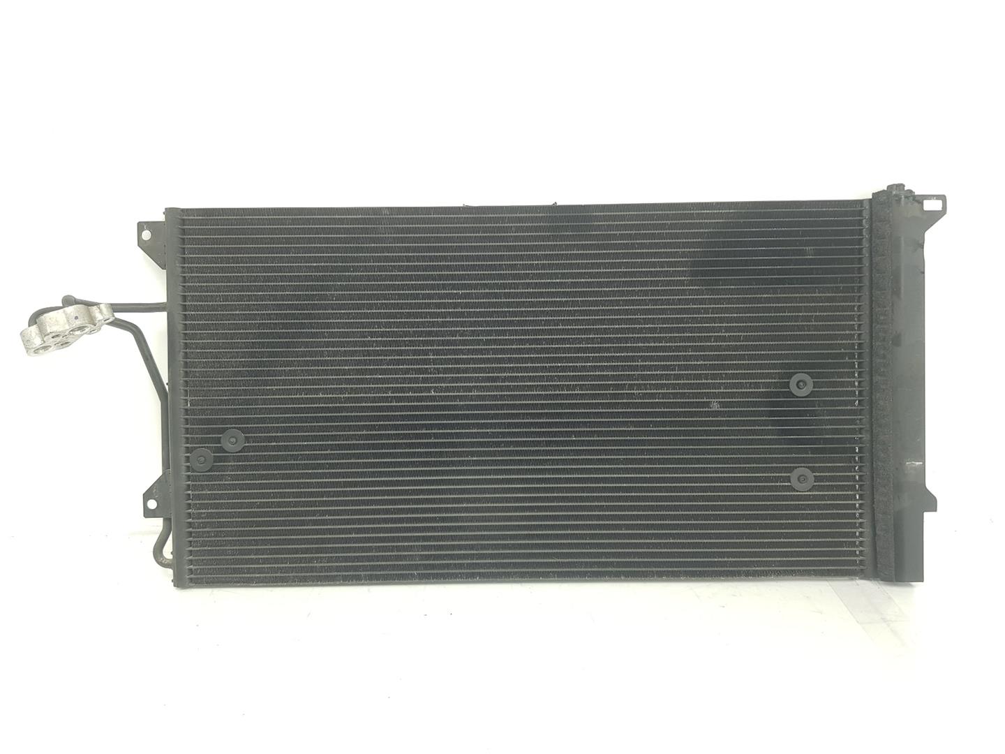 AUDI Q7 4L (2005-2015) Aušinimo radiatorius 7L0820132, 4L0260401A 19812383