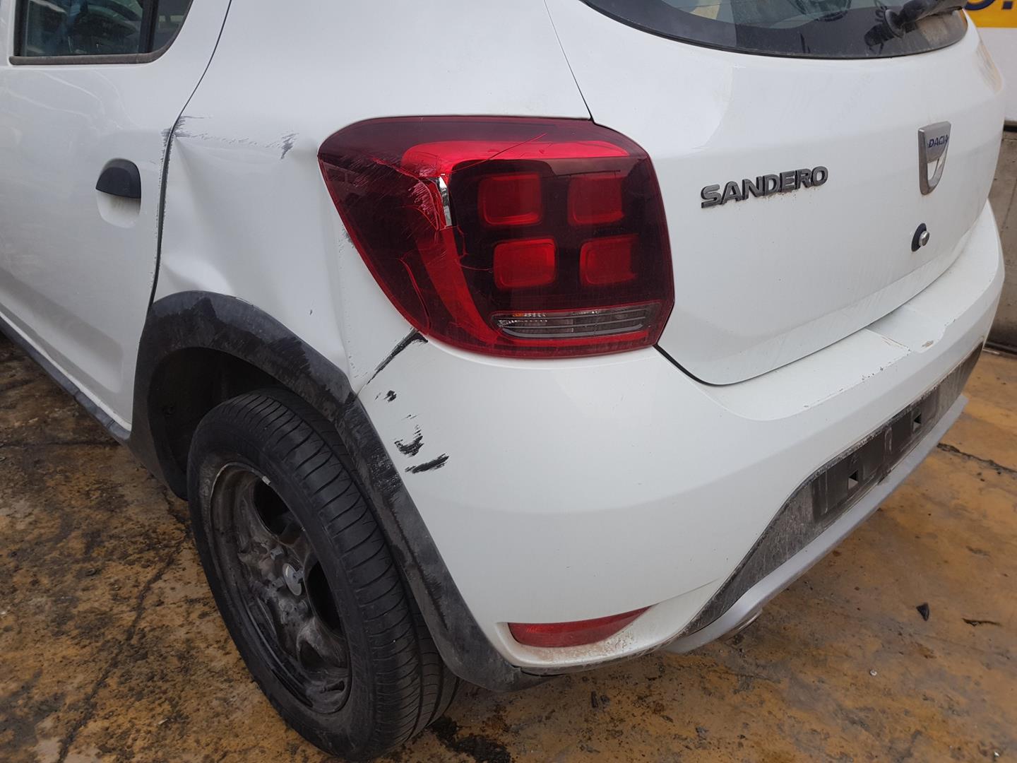 DACIA Sandero 2 generation (2013-2020) Πίσω ράφι δεμάτων 794205491R,794205491R 26677180