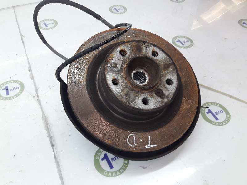 BMW 1 Series E81/E82/E87/E88 (2004-2013) Rear Right Wheel Hub 33326774810, 33326774810 19638324