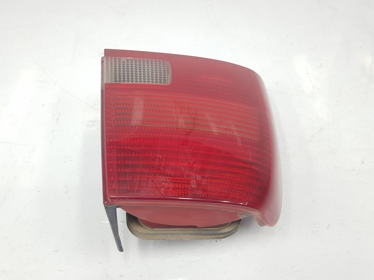 VOLKSWAGEN Passat B5 (1996-2005) Rear Left Taillight 3B5945095F,3B5945095F 20482872