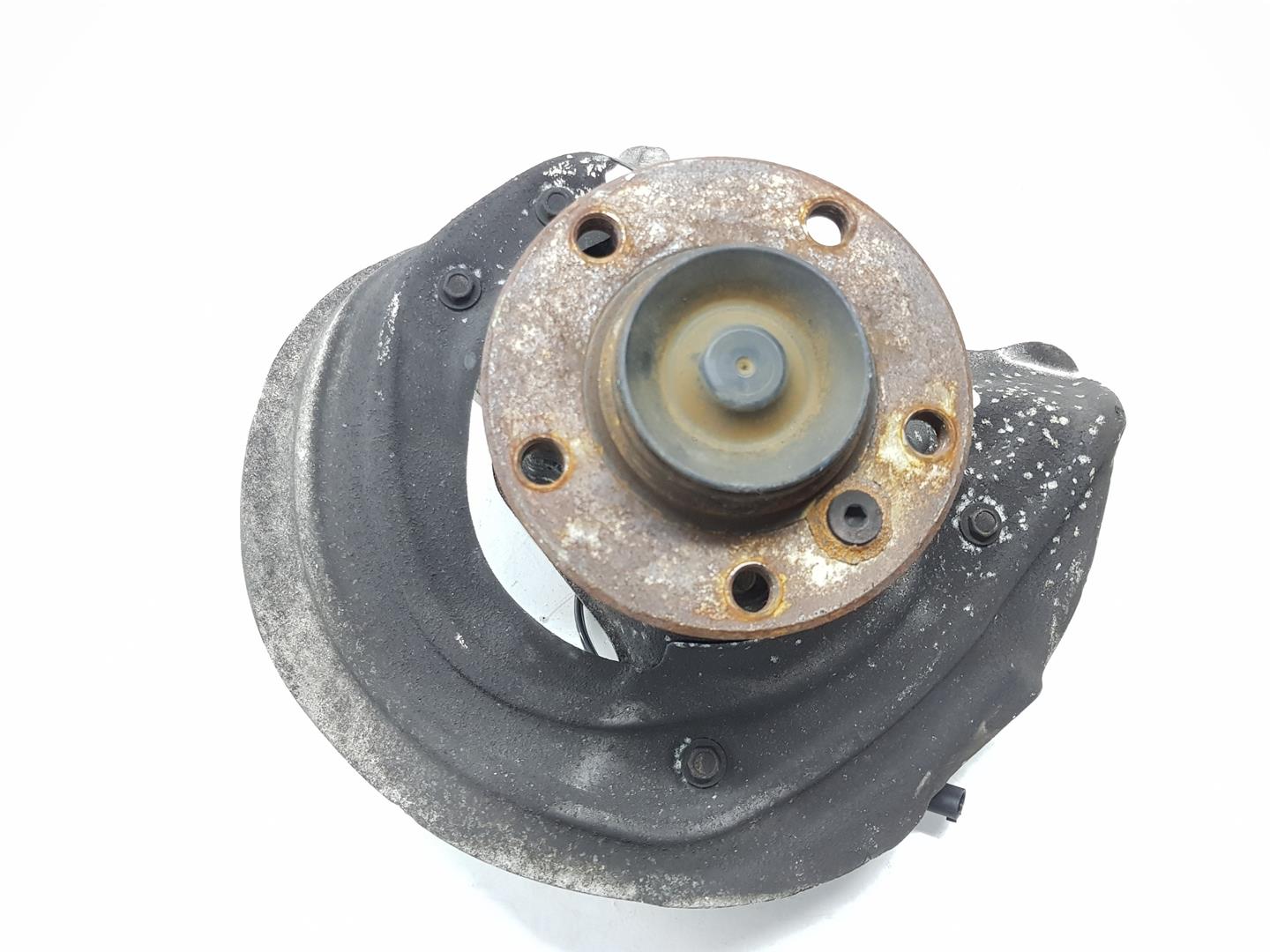 BMW 4 Series F32/F33/F36 (2013-2020) Front Left Wheel Hub 31216799097, 31216799097 22327528