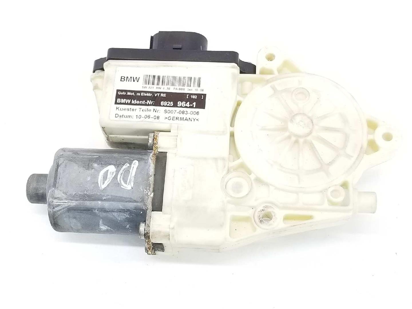 BMW X3 E83 (2003-2010) Moteur de commande de vitre de porte avant droite 67626925964, 69259641 19911011