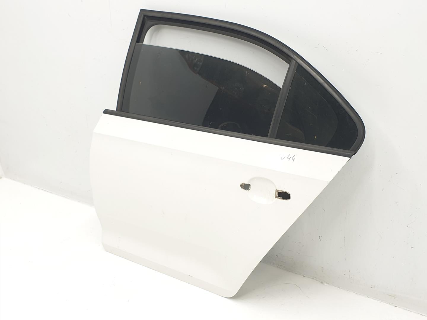 SEAT Toledo 4 generation (2012-2020) Задня ліва дверцята 5JA833051C,5JA833051C,COLORBLANCOF9E 24551574