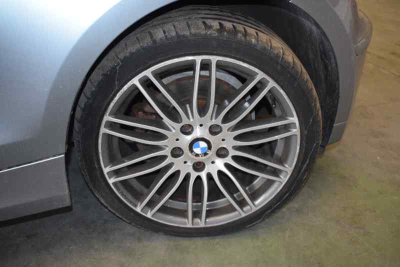 BMW 1 Series E81/E82/E87/E88 (2004-2013) Kairė variklio pagalvė 22116768799, 22116768799 21076700