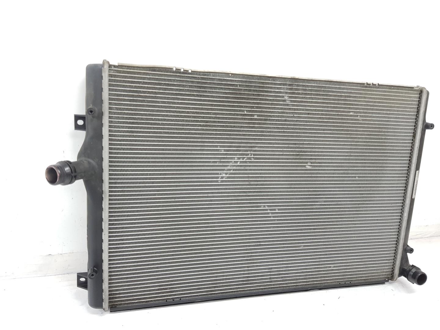 VOLKSWAGEN Caddy 3 generation (2004-2015) Gaisa kondensācijas radiators 1K0121251DD, 1K0121251DD 22625706