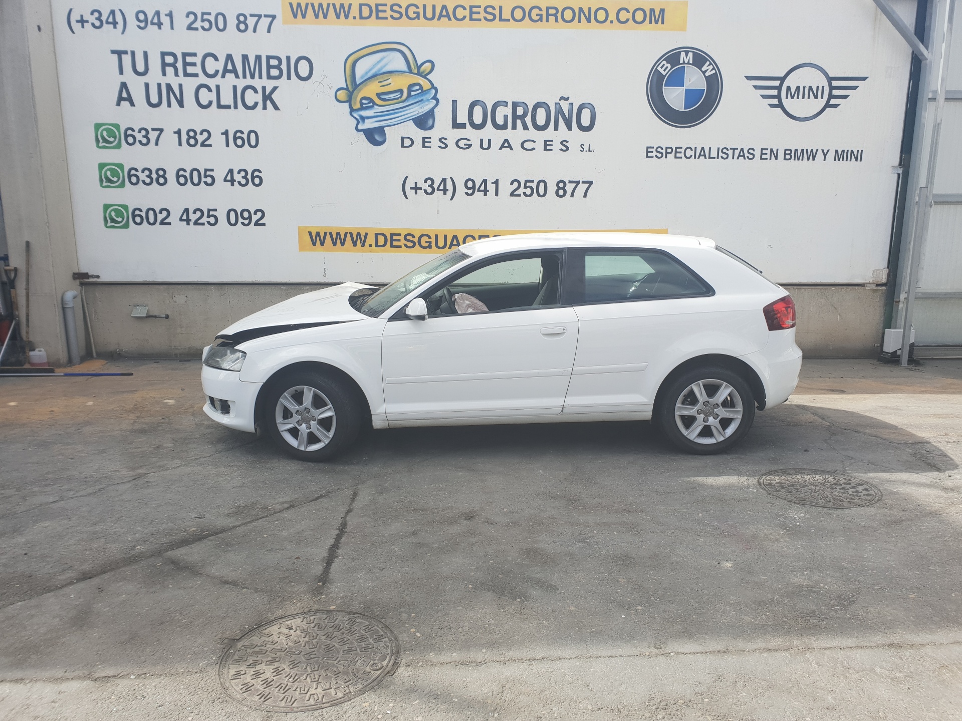 AUDI A3 8P (2003-2013) Усилитель заднего бампера 8P3807309A,8P3807309A 24251819