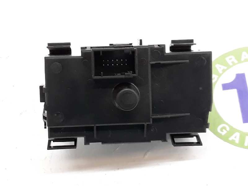 BMW 1 Series E81/E82/E87/E88 (2004-2013) Headlight Switch Control Unit 6932795,61316932795 19641310