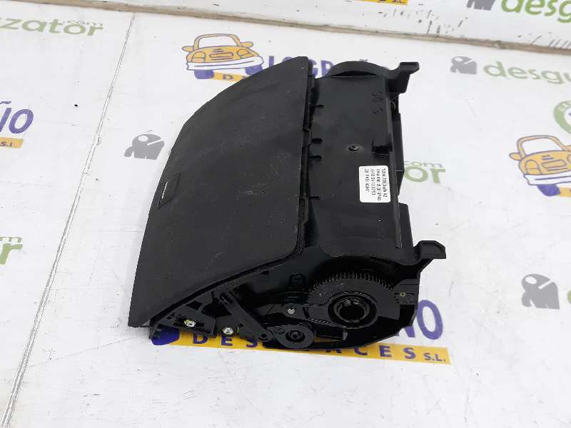 MERCEDES-BENZ C-Class W204/S204/C204 (2004-2015) Other Interior Parts A2046801231, 100304130753 19632851