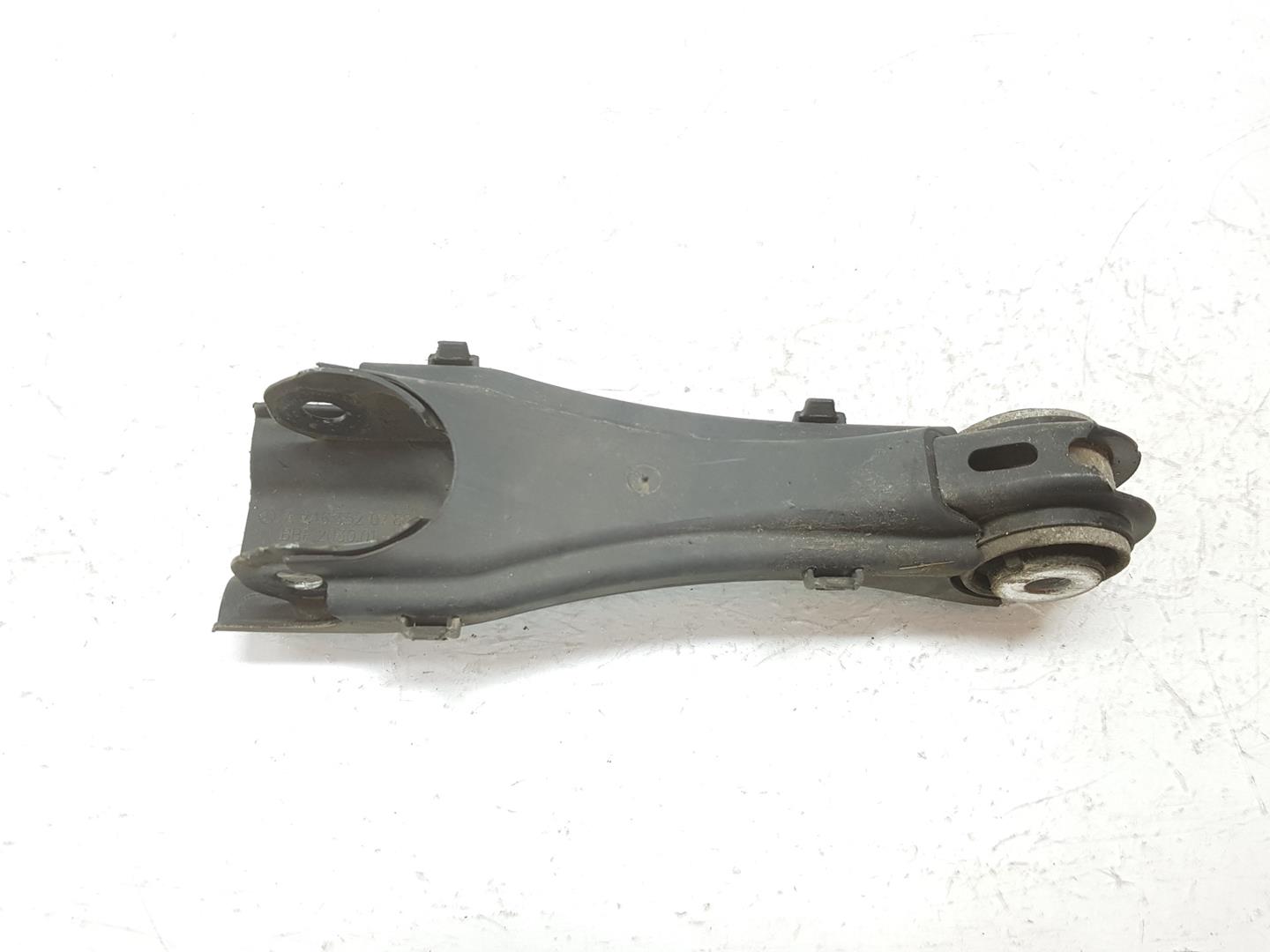 MERCEDES-BENZ A-Class W176 (2012-2018) Bakre venstre arm A2463500053, A2463500053 19882433