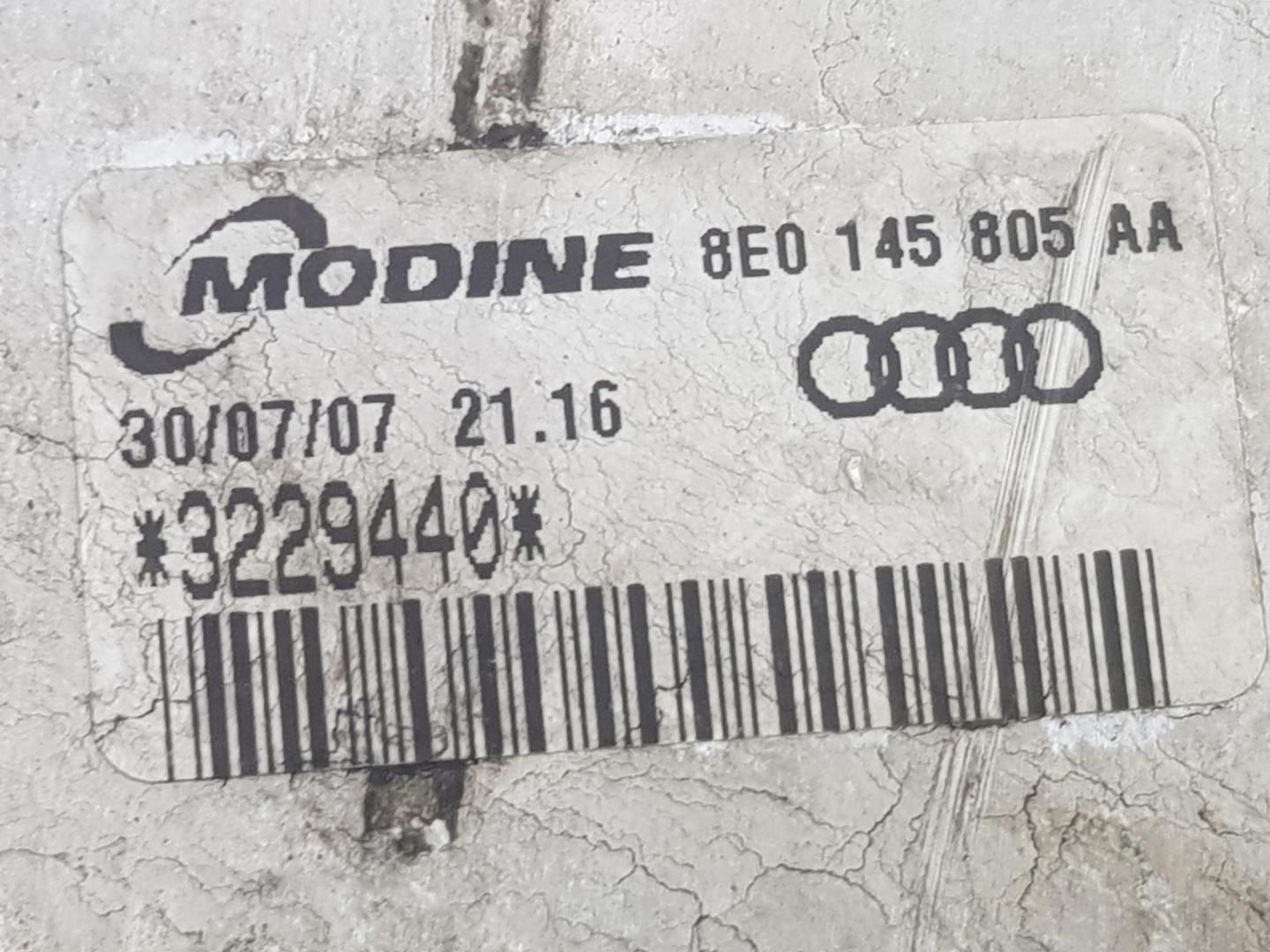 AUDI A4 B6/8E (2000-2005) Радиатор интеркулера 8E0145805AA, 8E0145805AA 19816944