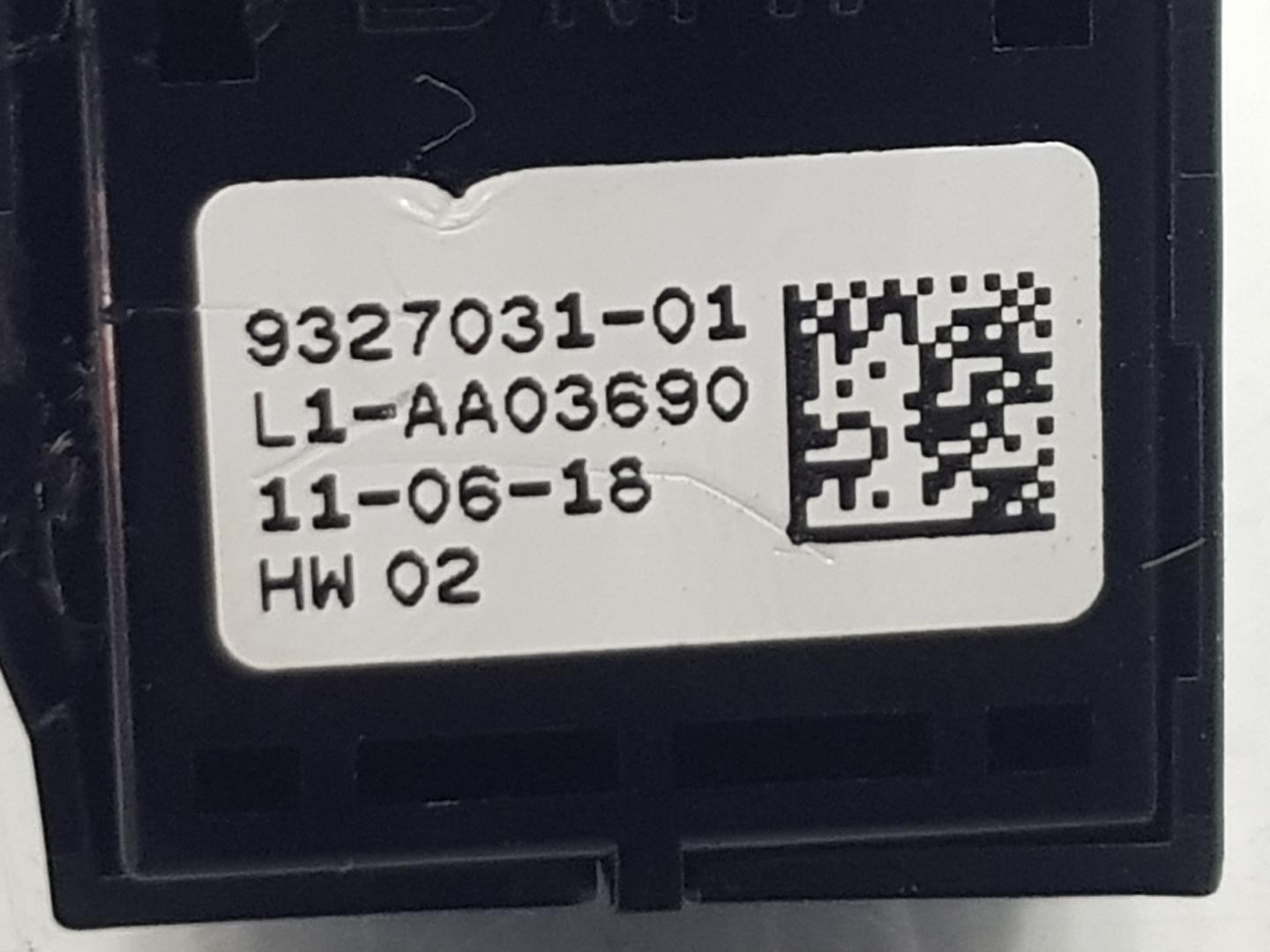 BMW 3 Series G20/G21/G28 (2018-2024) Front Right Door Window Switch 61319327031, 61319327031 24134348