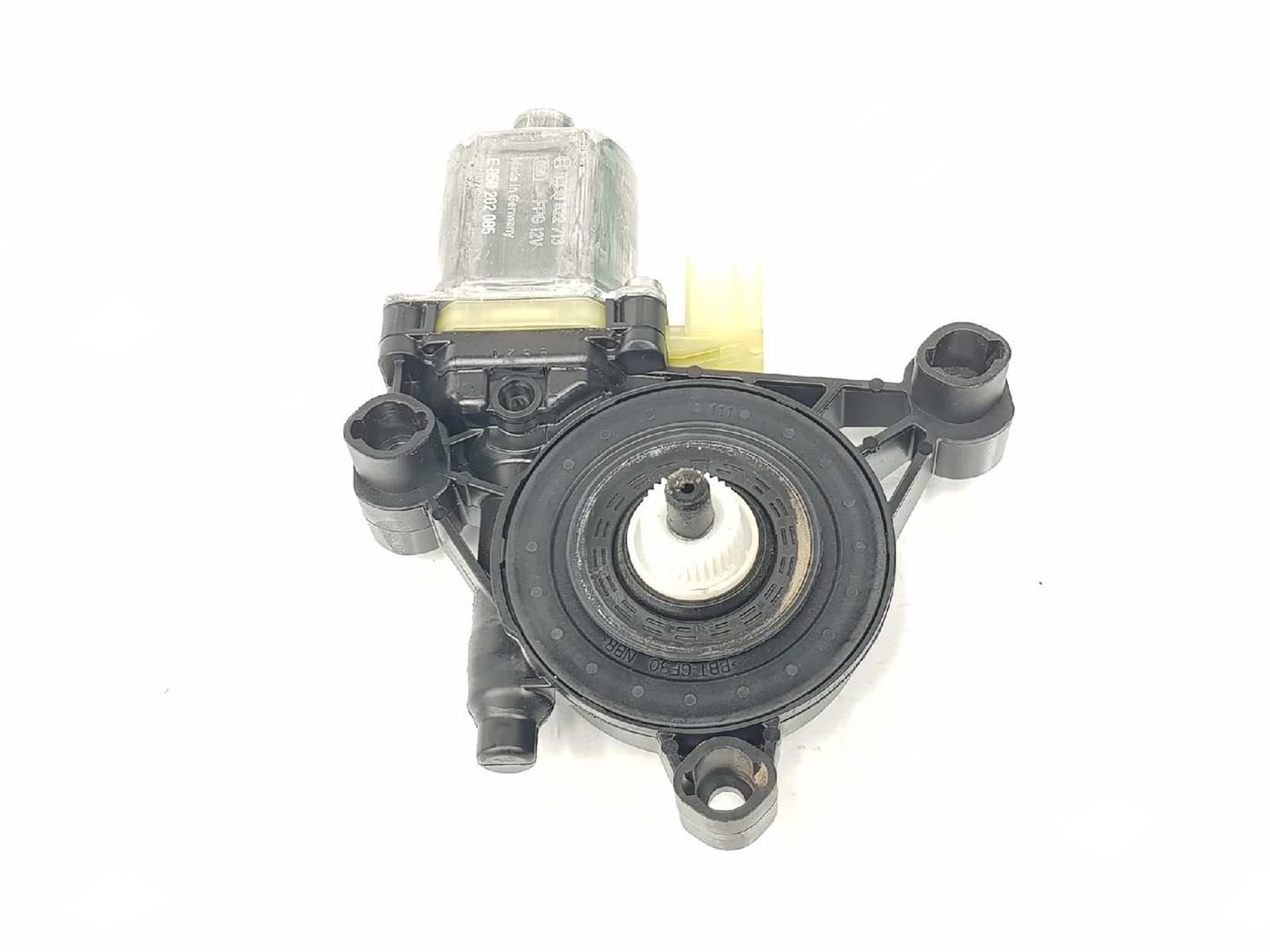 AUDI A3 8V (2012-2020) Bagerste venstre dør vindue kontrolmotor 5Q0959801, 0130822713, E8502020852222DL 19760815