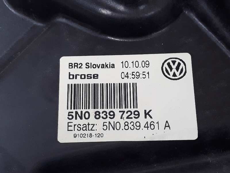 VOLKSWAGEN Tiguan 1 generation (2007-2017) Galinių kairių durų stiklo pakelėjas 5N0839461A,5N0839729K 23777271