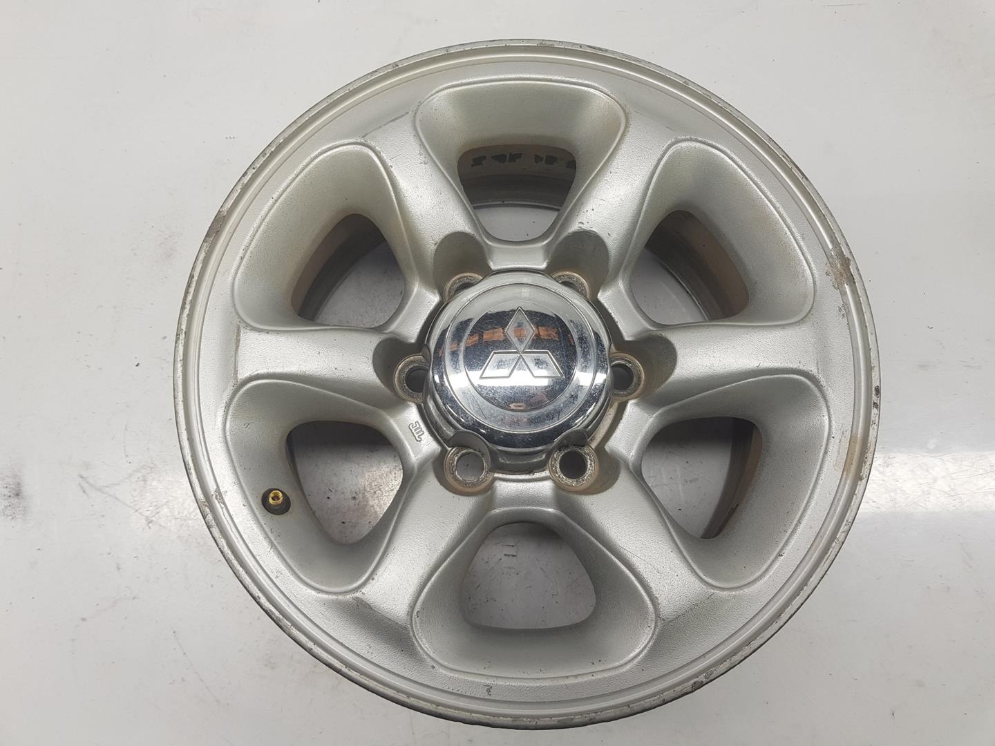 MITSUBISHI Pajero 2 generation (1991-1999) Jantă MB951051, J15X7JJ, 15PULGADAS 24155487