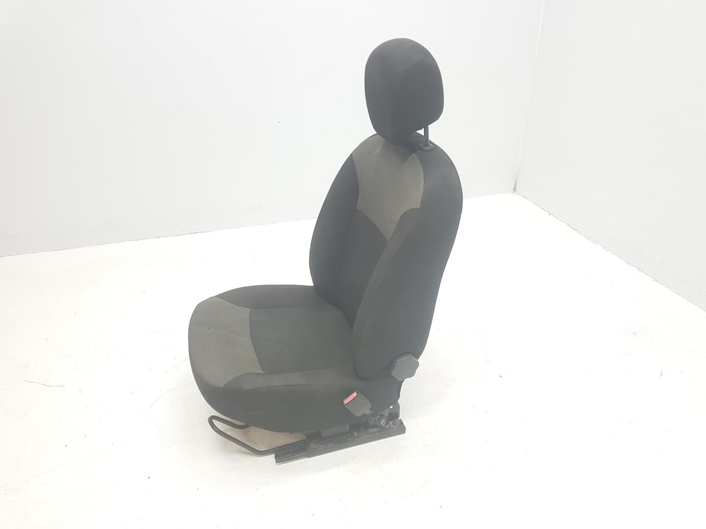 DACIA Duster 1 generation (2010-2017) Front Right Seat TELA,MANUAL 20691051