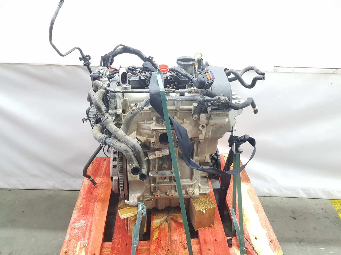 SKODA Yeti 1 generation (2009-2018) Motor CHYB 19693251