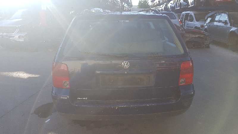 VOLKSWAGEN Passat B5 (1996-2005) Передняя правая дверь 3B4831052BE,3B4831052BE 19649553