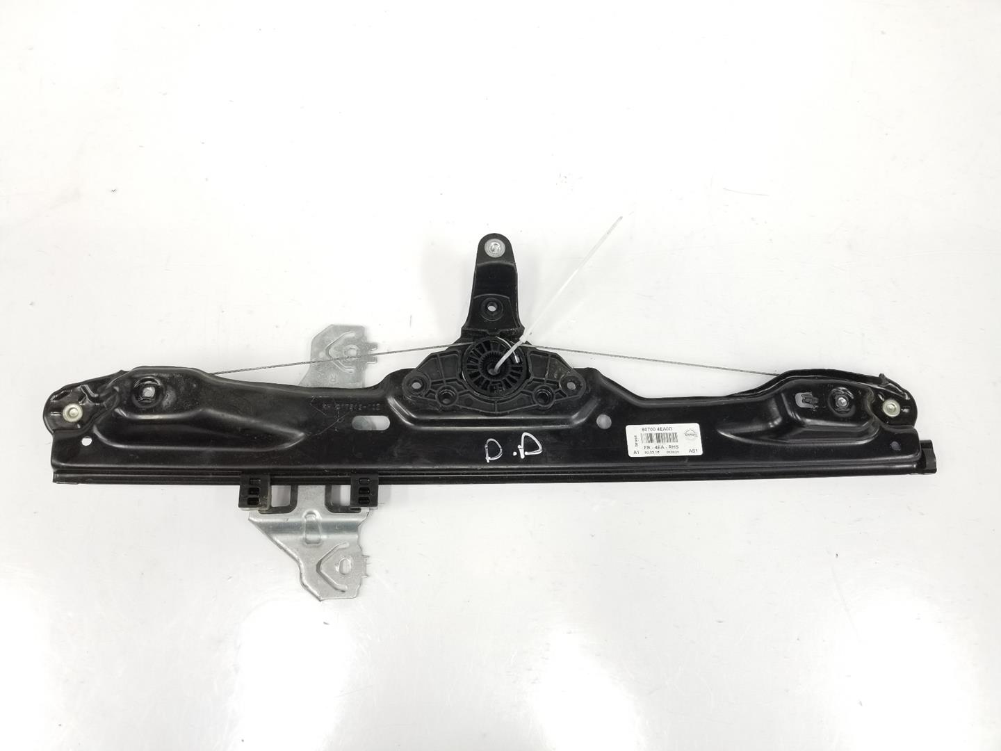 NISSAN Qashqai 2 generation (2013-2023) Регулятор вікна правої передньої двері 807004EA0D,807004EA0D 19883729
