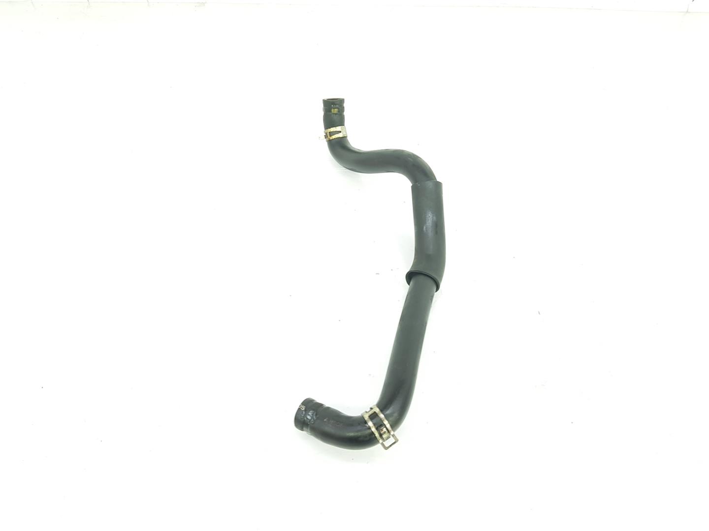 Tubo 4B11 1310A524 de Mitsubishi Lancer berlina 2007-2012 295 CV con 176722 km - pieza usada