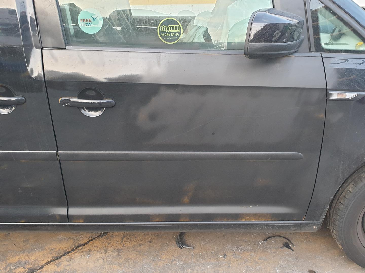 VOLKSWAGEN Caddy 4 generation (2015-2020) Маторчик стеклоподъемника передней левой двери 2K5959701A,2K5959701A 19904922