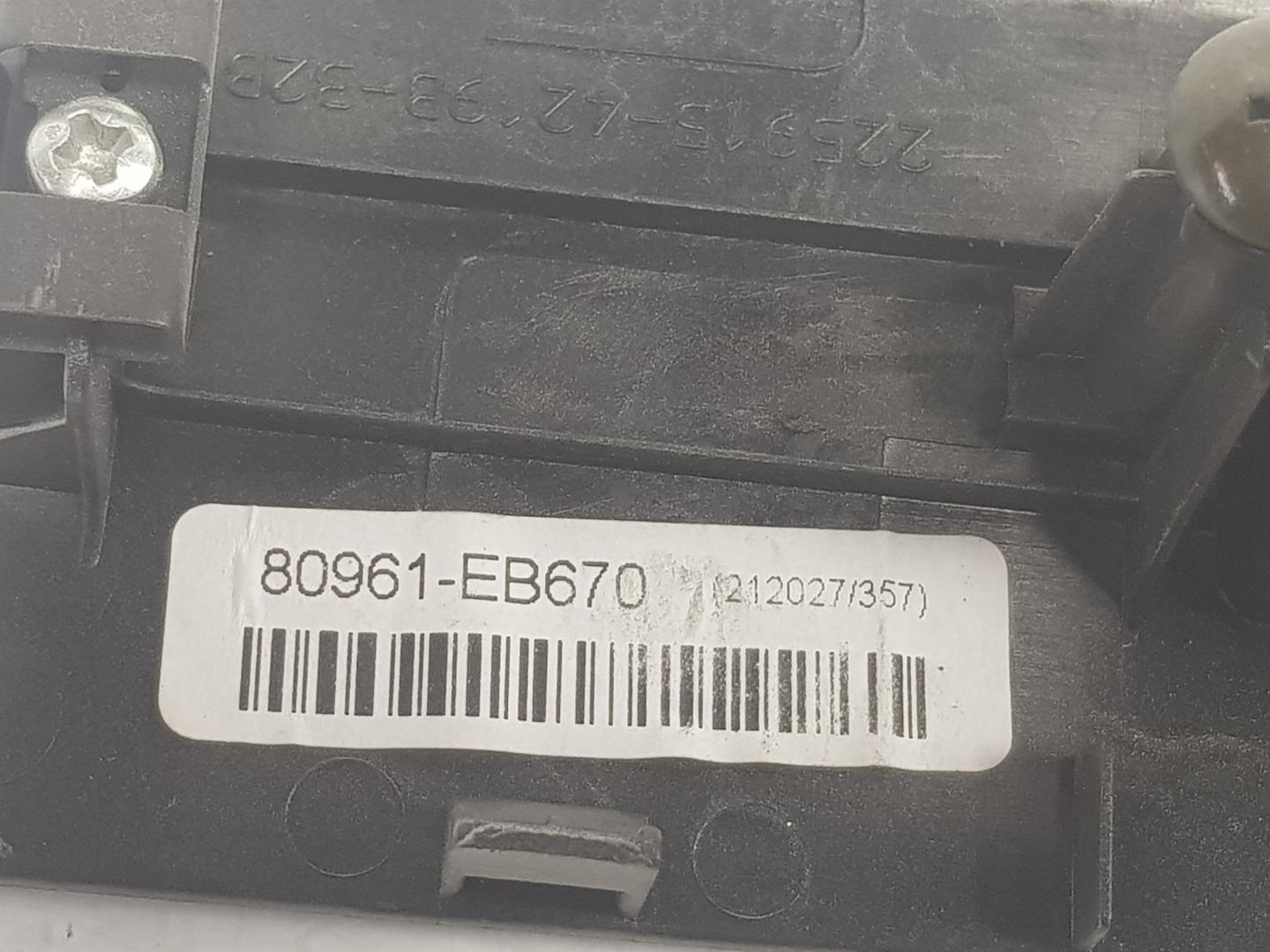 NISSAN NP300 1 generation (2008-2015) Främre höger dörrfönsterbrytare 25411EA00A,25411EA00A 19629896