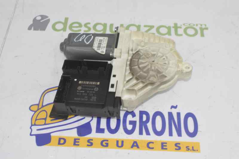 VOLKSWAGEN Passat B6 (2005-2010) Front Right Door Window Control Motor 1K0959702Q,1K0959793L 19554889