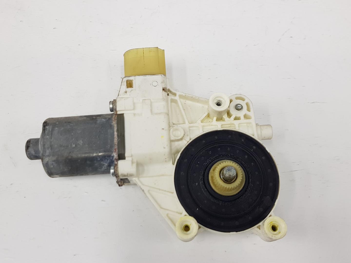 BMW 3 Series E90/E91/E92/E93 (2004-2013) Front Left Door Window Regulator Motor 67626927027, 6927027, SOLAMENTEELMOTOR 19930592