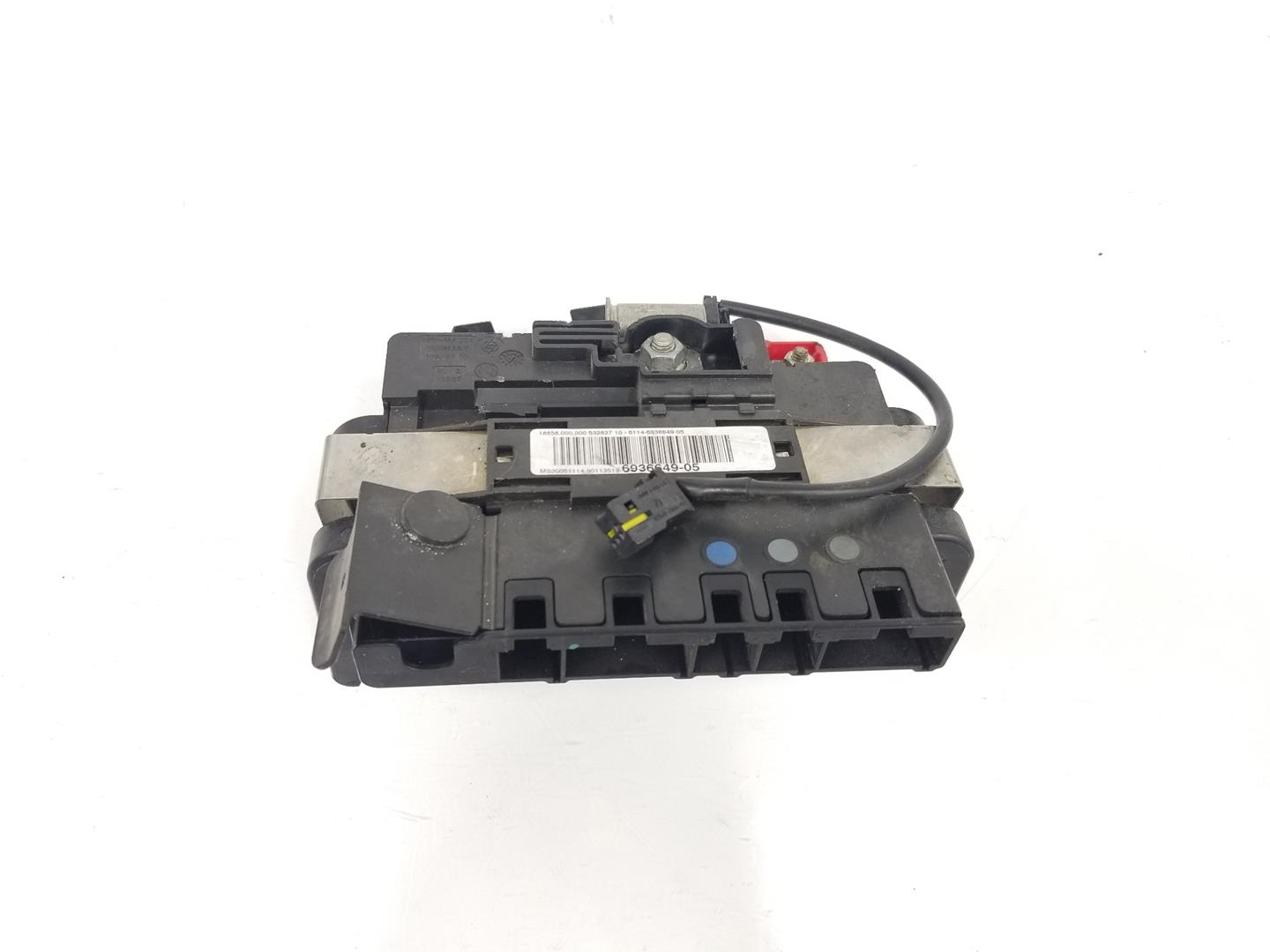 BMW 3 Series E90/E91/E92/E93 (2004-2013) Fuse Box 61146936649, 61146971370 19904591